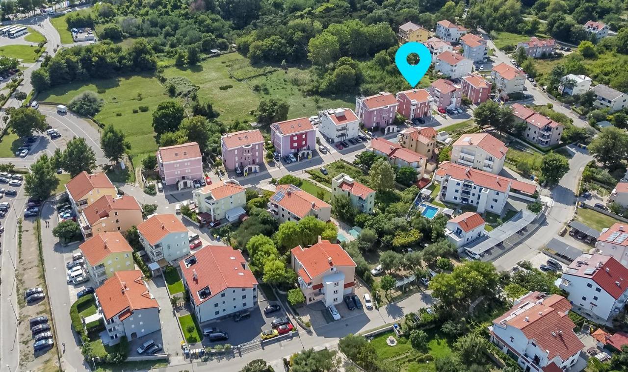 Apartments Melania & Antonia Baska  Exterior photo